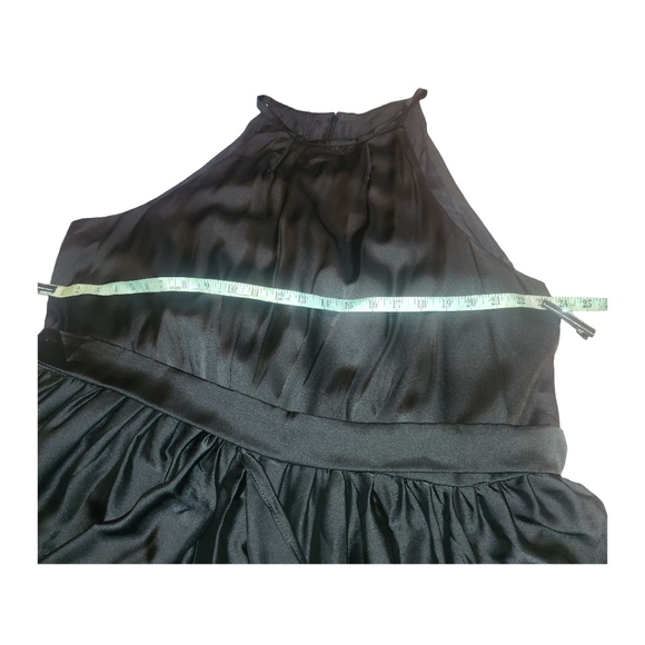 Women's plus size sleeveless satin black evening 👗 with split oveskirt - Picture 6 of 6